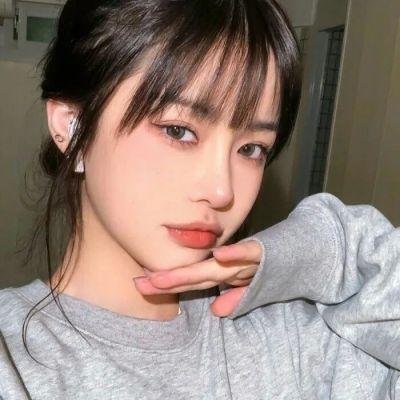 两个月亮